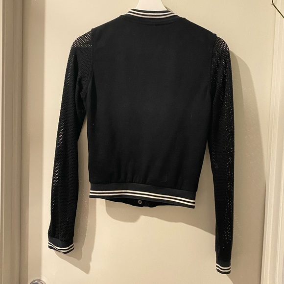 Nike ➰ ladies black varsity cut out full length sleeve buttoned zip up jacket XS - Picture 8 of 9